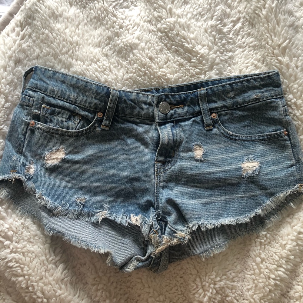 BDG shorts size 26